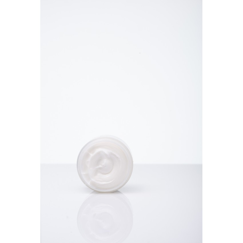 Honey & almonds cold cream