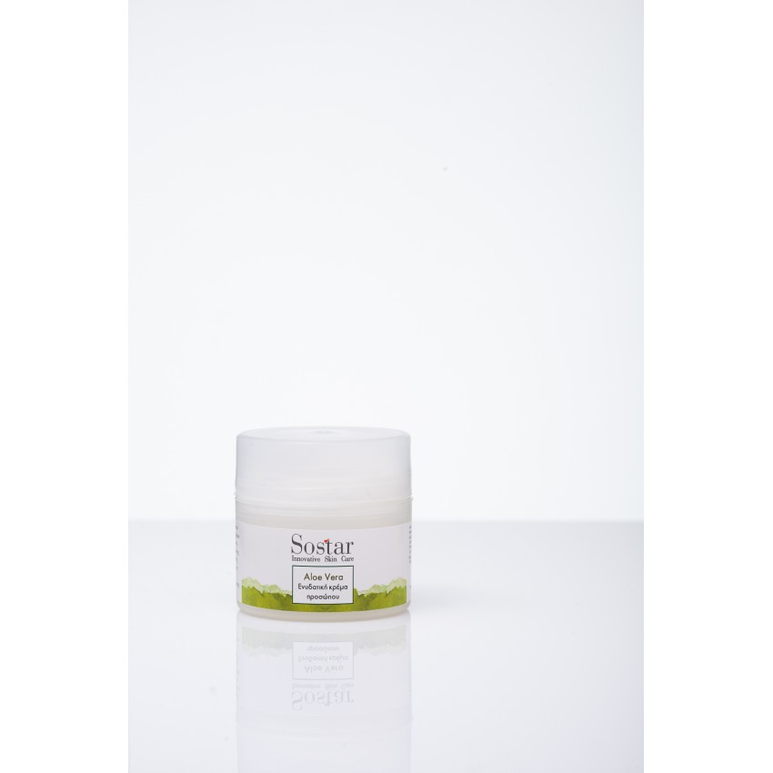 Moisturizing face cream with aloe vera